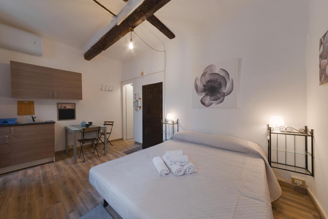 Appartamento Maddalena Alto - Affitti Brevi Italia Генуя Екстер'єр фото