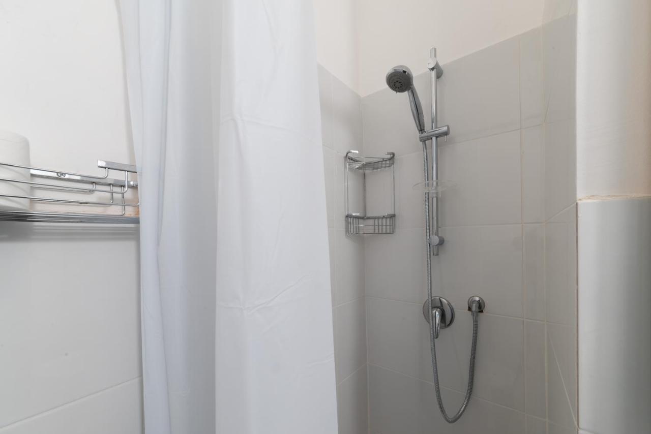 Appartamento Maddalena Alto - Affitti Brevi Italia Генуя Екстер'єр фото